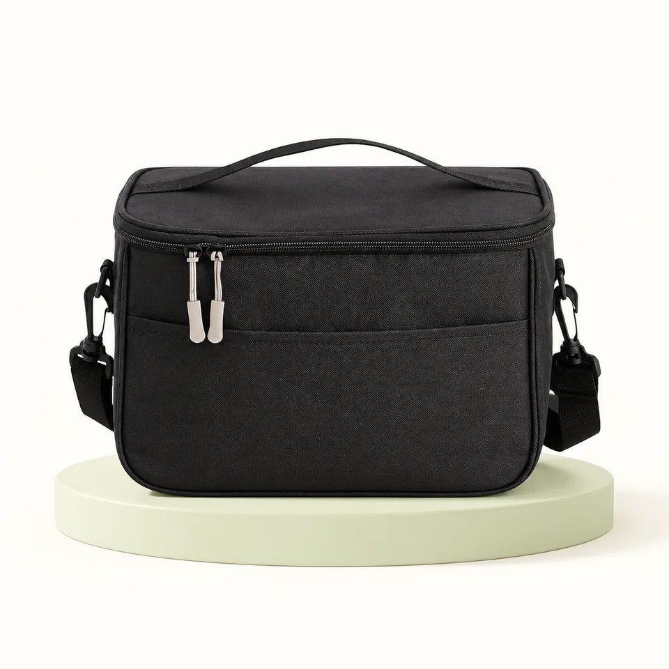Coronel Tapiocca Sidney — sac repas noir — Un sac Sidney noir fermé ; variantes du bas de la source exclues.