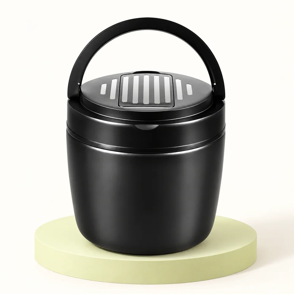 BAVATEE — pot isotherme noir 1,2 L — Vue fermée du récipient ; éléments intérieurs et accessoires ne sont pas représentés.