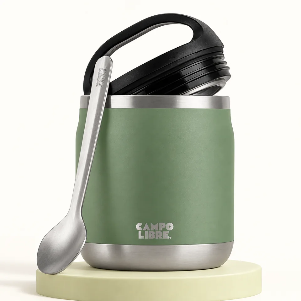 Campo Libre LOTTA — pot vert mousse 600 ml — Pot LOTTA, couvercle entrouvert et cuillère ; autres coloris exclus.